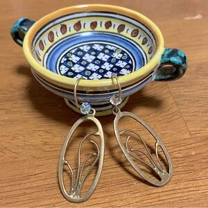 Beautiful Gold with Crystals Dangle Earrings